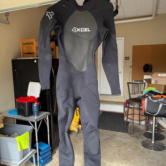 Xcel Men's Axis OS-Zip Full Wetsuit 3/2mm — Size MTBlack (BLX) Model: MQ32AOS